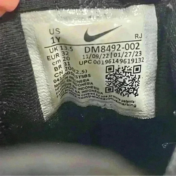 Nike Air Zoom Arcadia DM8492-002 Sz US 1Y EU 32 Black-White running Outdoor - Picture 9 of 11